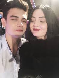 Yaa Bakismayin Unluler Guzellik Fotograf Cekimi Ask