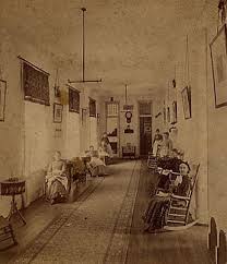 20 Photos Historiques D Asiles Psychiatriques Qui Font Froid Dans Le Dos Asile Psychiatrique Asile De Fous Photos Historiques