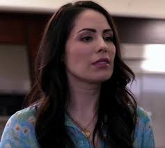 Villainess Review: Annie Weaver (Am I a Serial Killer?)