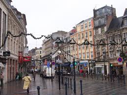 Lille, fransa, fransa'nın kuzeyinde, belçika sınırına yakın deûle nehri üzerinde yer almaktadır. Lille Simple English Wikipedia The Free Encyclopedia