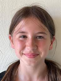 Erwachsene und Kinder vom Waldbad in Lengfurt gleichermaßen fasziniert