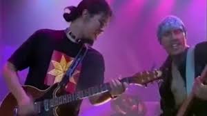 G andaikan cinta suciku terkena racun merah d takkan aku biarkan g kau menyentuhku d g …walau sudah judul : Dewa 19 Mistikus Cinta Live Album Atas Nama Cinta I Ii Chords Chordify