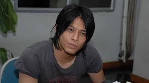 Lalu kau injakkan kakimu untuk pertama kalinya di situ. 35 Kata Mutiara Ariel Noah Inspiratif Bijak Memotivasi Hot Liputan6 Com