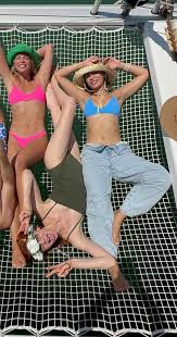 Liel Eli's Feet << wikiFeet