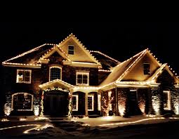 Christmas lights home decor ideas. Outdoor Christmas Lights Ideas To Use When Decorating Your House