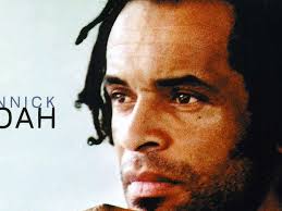 Yannick noah é um cantor do france. Concert Yannick Noah 2021 2022 Paris Lyon Toulouse