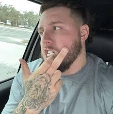 If I was Justin Swanstrom this is what I would tell all of y'all that has  something negative to say about his personal situation. On the cool you  so-called fans of his