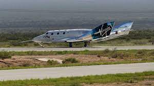 Billionaire richard branson smiles onboard virgin galactic's passenger rocket plane vss unity. Jdg6uzlg6bdeem