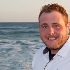 Real Estate Agents in 49952