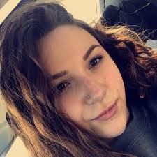 Lily Ott's Instagram, Twitter & Facebook