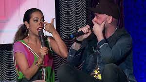 Afirmação que ela fez questão de rebater. Samantha Schmutz E Paulo Gustavo No Programa Nao Ta Facil Pra Ninguem Episodio Politica Jayjayjanx Paulinho Samantha Episodios