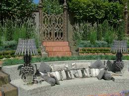Miami Style Garden Simple Garden Designs Small Urban Garden Garden Design