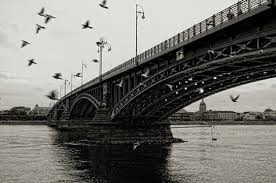 We offer an extraordinary number of hd images that will instantly freshen up your smartphone or computer. Hi Def Pics 20 Breathtaking Black And White Photos Of Bridges From Around The World