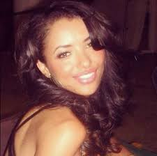 bonniebug <3 (hotpinkpersonified)