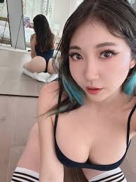 Tw Pornstars Emmi Xi Twitter Im Just Gonna Confess To The Rumorssexiezpix  Web Porn