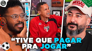 Michel Bastos, Douglas e Souza EXPLANAM DÍVIDAS de times