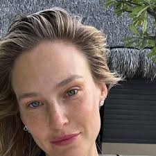 Bar Refaeli (@BarRefaeli)