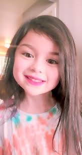 Playing with Facebook Messenger Filters during this Quarantine📱😍 Watch it 