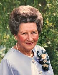 Francine Erickson's Instagram, Twitter & Facebook