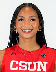 Layla Moore's Instagram, Twitter & Facebook