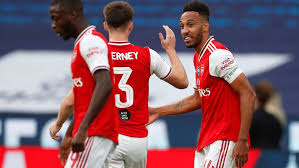 No one cares for oil money but they certainly do care for how teams play on the pitch! Arsenal Vs Manchester City Arsenal Leave Manchester City To Focus On The Champions League Marca In English