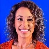 Hilary Ritter's Instagram, Twitter & Facebook