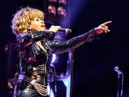 Simply the best is the first greatest hits compilation by tina turner and was released on october 22, 1991. Simply The Best Die Tina Turner Story 2019 2020 Auf Grosser Tournee