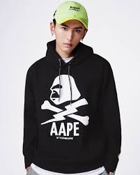pin by ddana romana on a a chinese man a bathing ape my man