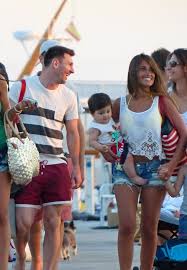 The couple started their romantic relationship in the late 2000s. Lionel Messi Antonella Roccuzzo Lionel Messi And Antonella Roccuzzo Photos Zimbio