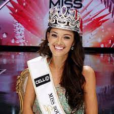 Andrea có chiều cao 180 cm, thân hình đồng chúc mừng cho mexico nói chung và tân hoa hậu hoàn vũ 2020 andrea meza nói riêng. Tan Hoa Háº­u Hoan VÅ© Tháº¿ Giá»›i 2017 Láº¡i Bá»‹ TÆ°á»›c VÆ°Æ¡ng Miá»‡n Cáº¥p Quá»'c Gia