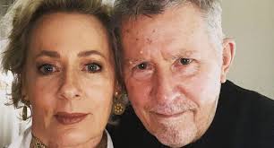 Amanda Keller breaks down