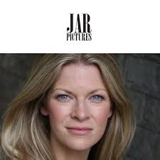 Leanne Rowley's Instagram, Twitter & Facebook