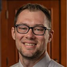 I'm happy to share that I've been promoted to Assurance Senior at CLA  (CliftonLarsonAllen)! Thank you to everybody who continue to provide  opportunities that keep me