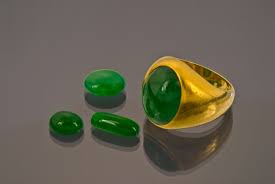 Jade Buying Guide Jade Auction Records Lotus Gemology