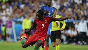 Eder (comparative ederrago, superlative ederren, excessive ederregi). Faz Hoje Tres Anos Que Eder Rematou E Brilhou Recorde O Momento Que Deu O Titulo De Campeao Europeu A Portugal Futebol Correio Da Manha