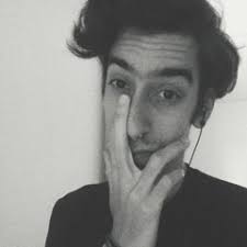 Stream Letícia Roque music