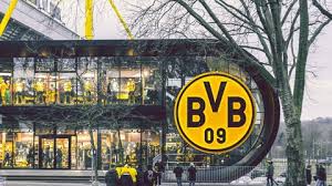 It shows all personal information about the players, including age, nationality, contract duration and current market value. Borussia Dortmund Schafft Noch Den 3 Rang