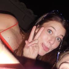 Caitlin Little (@Cait_Little)