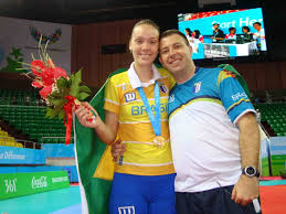 Confira a tabela do torneio de vôlei masculino dos jogos olímpicos tóquio 2020, que serão disputados entre 23 de julho e 8 de agosto no japão Professor Relembra Inicio Da Levantadora Roberta No Volei Istoe Independente