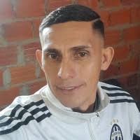 40+ perfiles de «Victor Coronel»