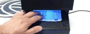 Y no olvides tu destructora de papel para todos los billetes falsos que detectes. Comparativo De Detectores De Billetes Falsos Analisis Abril 2021