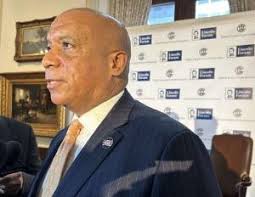 ESO violinist Carol Dylan, assistant principal cellist Nazar Dzhuryn to  perform with Midwest Mozart Festival July 30, Aug. 6 and 13