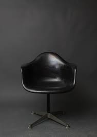 Straxs Vintage Herman Miller Eames Black Fiberglass Swivel Shell Chair Mid Century Modern Meubel Furniture Z Stoel Design Eames Stoelen