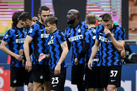 Po 10 výhrach v rade, kráča inter neohrozene za vytúženým scudettom. Pvitlawrye91om