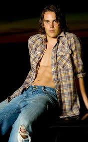 One direction fans still reminisce about the days zayn malik would pull his long hair into a man bun. Friday Night Lights Spoilers Taylor Kitsch Shirtless More Tv Fanatic