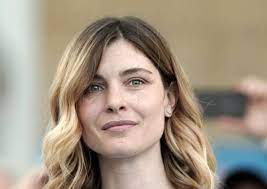 After graduating from high school, she first appeared on screen in sergio rubini's tv. Vittoria Puccini Il Suo Percorso Di Studi Non Indovinereste Mai