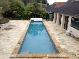 Le Couloir De Nage Realise Par Marlotte Piscines Pisciniste Palois Construction De Piscine A Pau