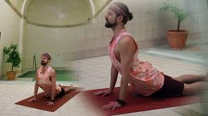 ARD-Buffet: Yoga: Der Sonnengruß