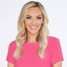 Kelly Coryell's Instagram, Twitter & Facebook