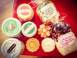 Cadeaux De Noel Home Made Le Monde De Lucielle Panier Gourmand Noel Cafe De Noel Cadeau Noel